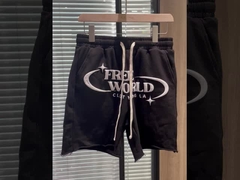 شلوار کوتاه